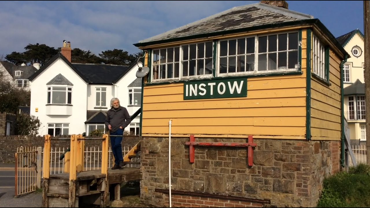 Welcome to Instow Signal Box