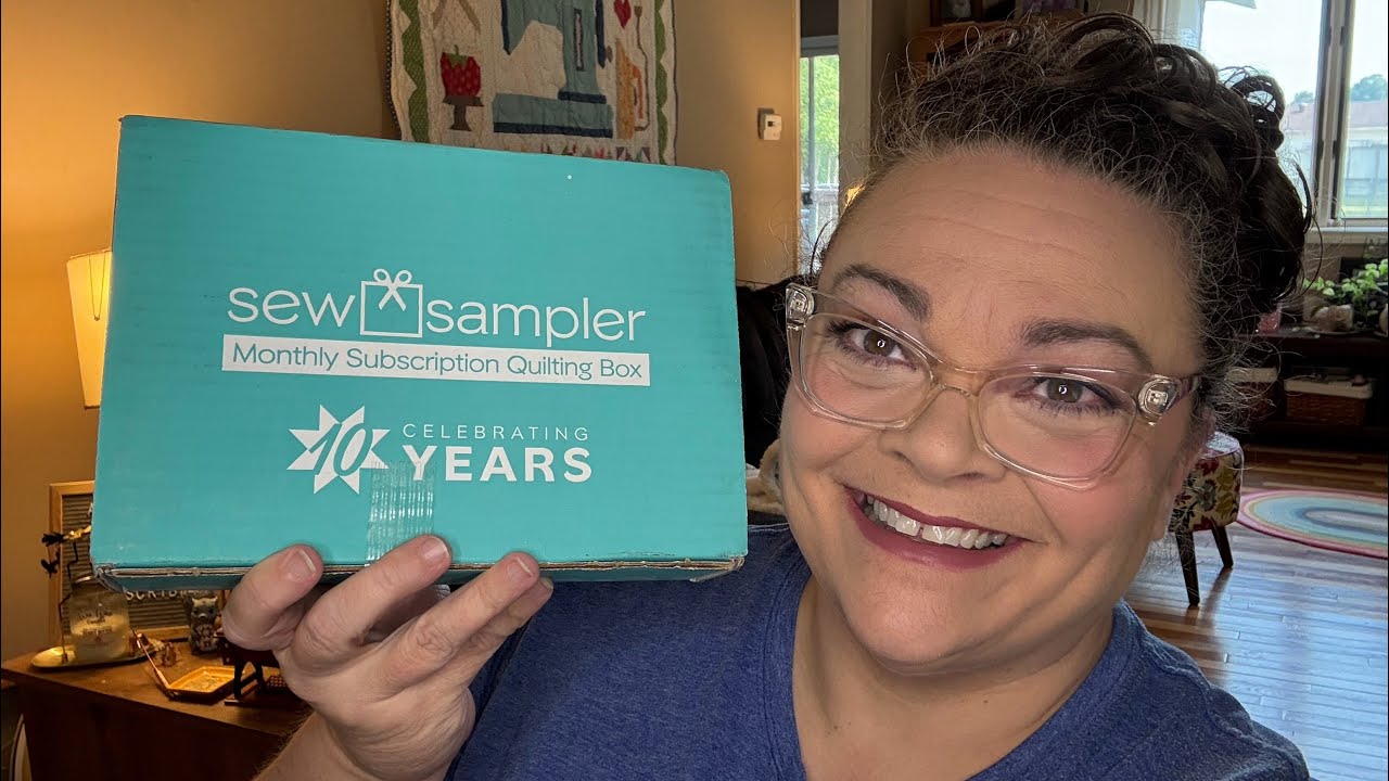 Набор для квилтинга Sew Sampler от Fat Quarter Shop &mdash; июль 2026