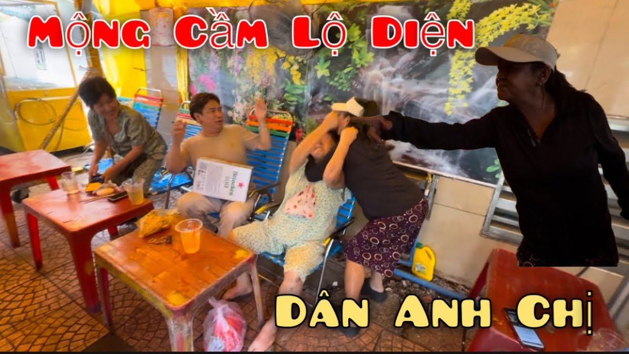 Mộng Cầm Liên Tục Khích Dì Chức, Dì Chức Nổi Cơn  Chơi Khô Máu Đấm Thẳng Mặt