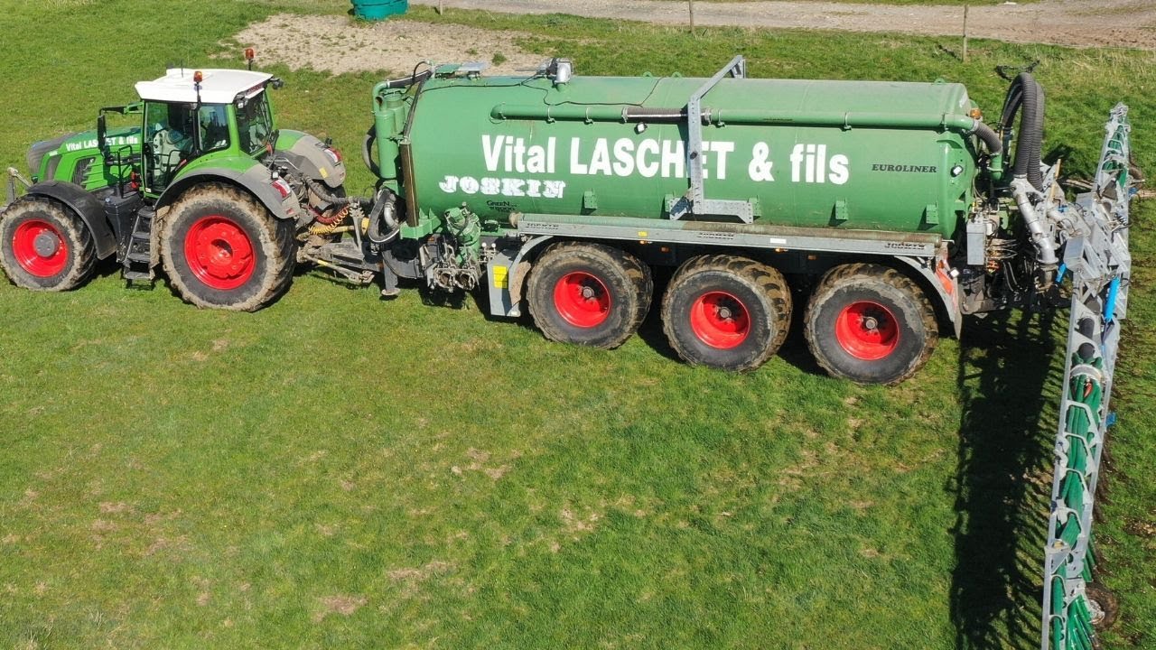 JOSKIN euroliner 26000L with BOMECH 18m and Fendt 936  - Enfouissage de lisier - TBAGRI