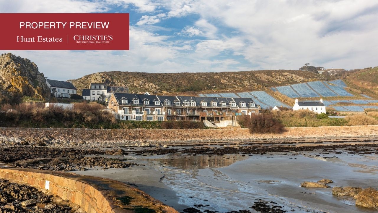 Three Bedroom Cottage with Uninterrupted St Ouen's Bay Sea Views