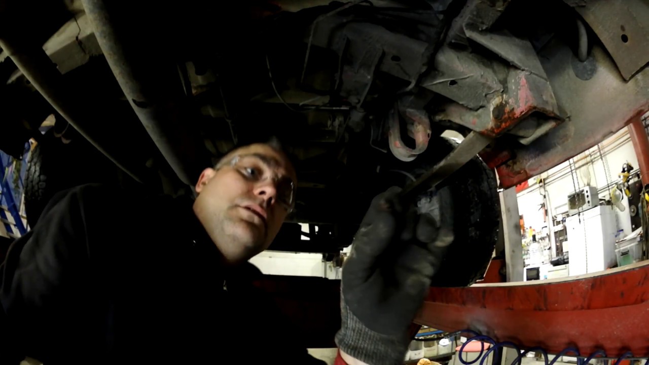 Making few new brake pipes and adjusting hand brake in MB Sprinter