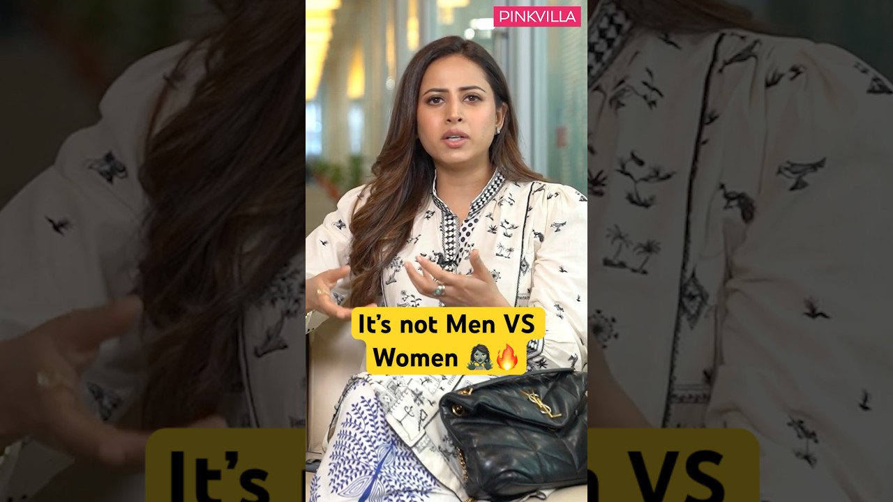Sargun Mehta Does Rapid Fire While Spilling Her Bag Secrets 🔥👜 #shorts #sargunmehta #tv #fashion
