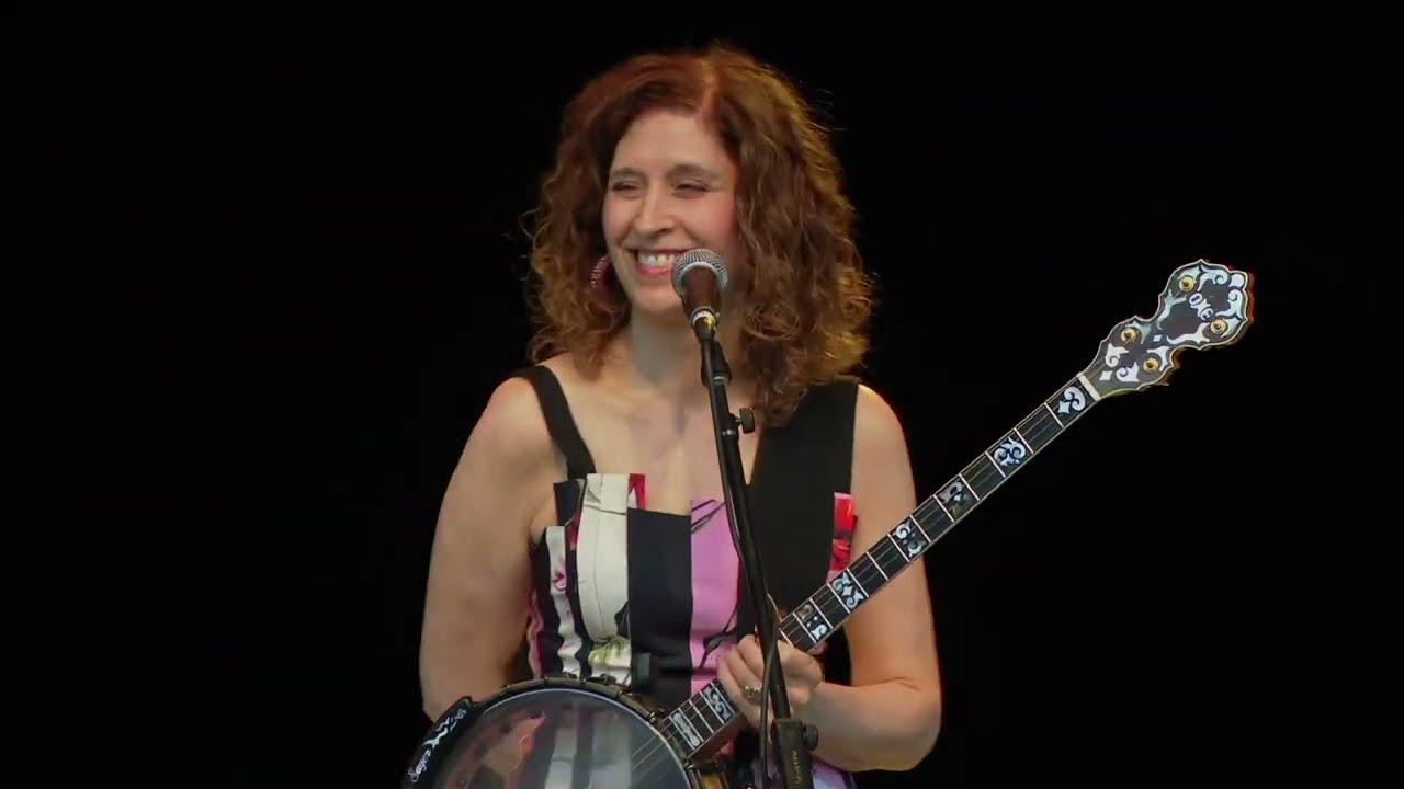 Cynthia Sayer & Joyride: “I Wish I Could Shimmy Like My Sister Kate”