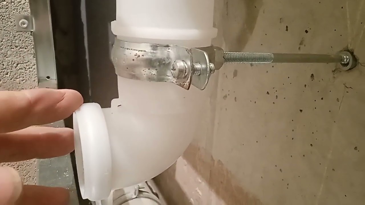 Устанавливаем......То ли инсталляцию,то ли унитаз!Ставрополь.