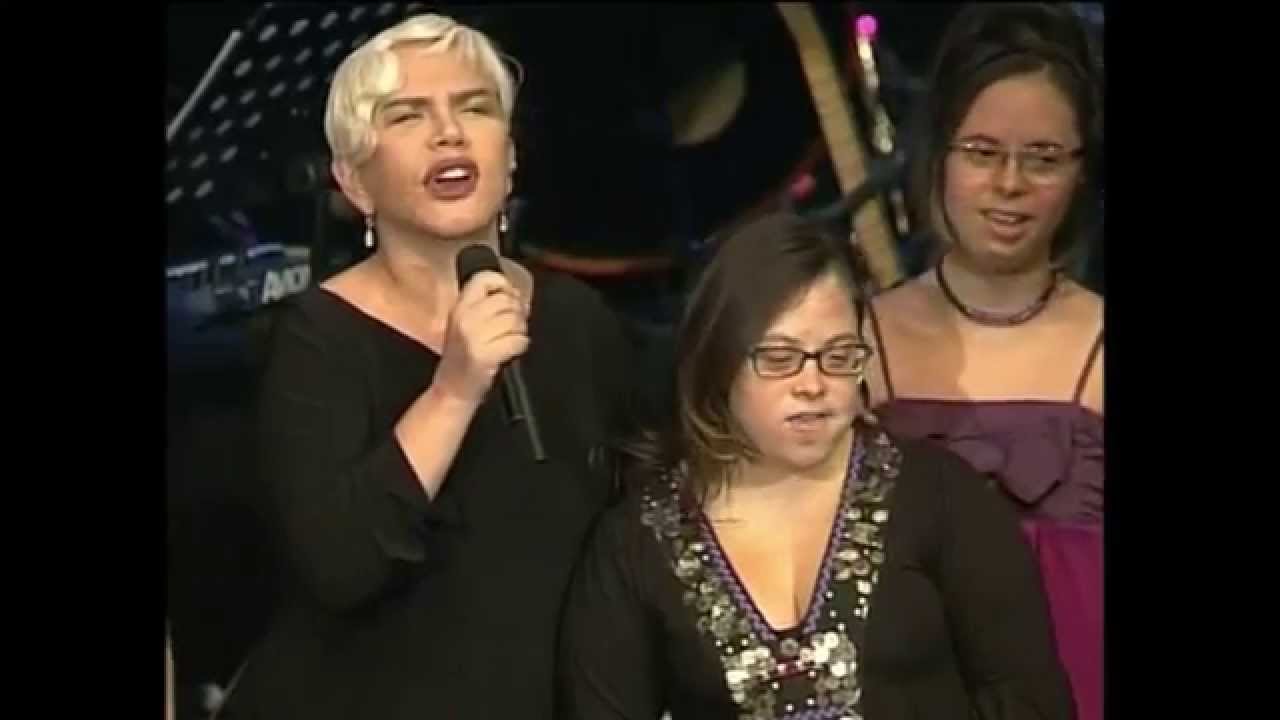 Söz - Sezen Aksu (2010 Esirgemeden Konseri)