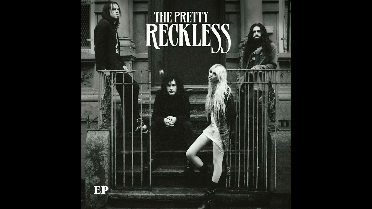 The Pretty Reckless - Under The Water (Instrumental HQ)