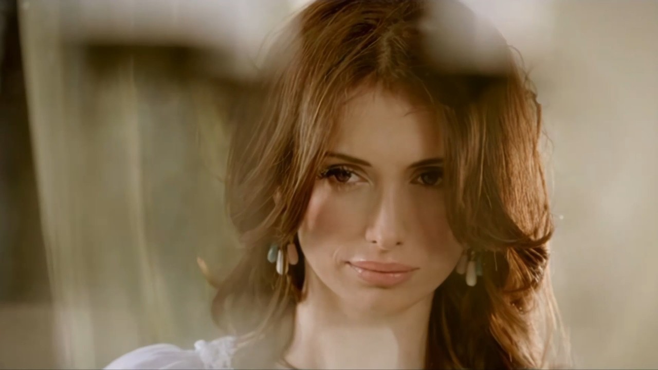Flamingosi i Emina Jahovic - La Gitana (Official Video)