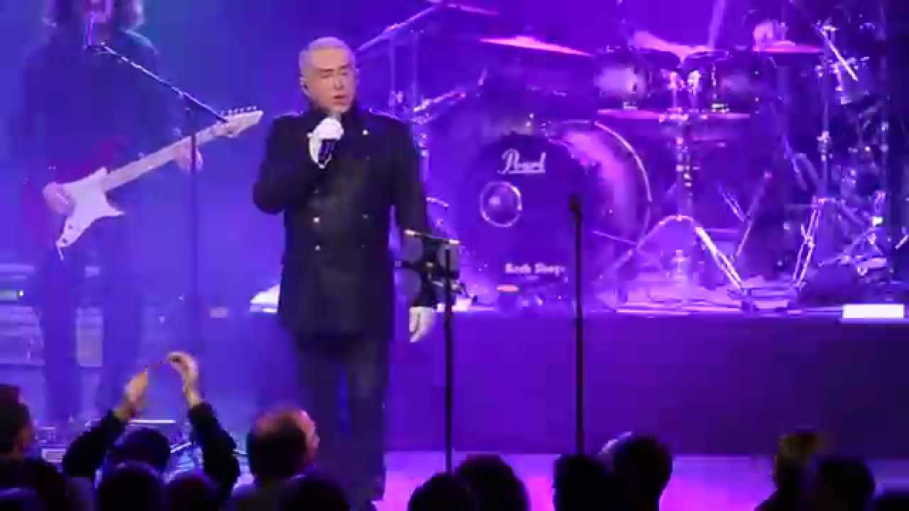 Holly Johnson - Love Train (Live In Munich)