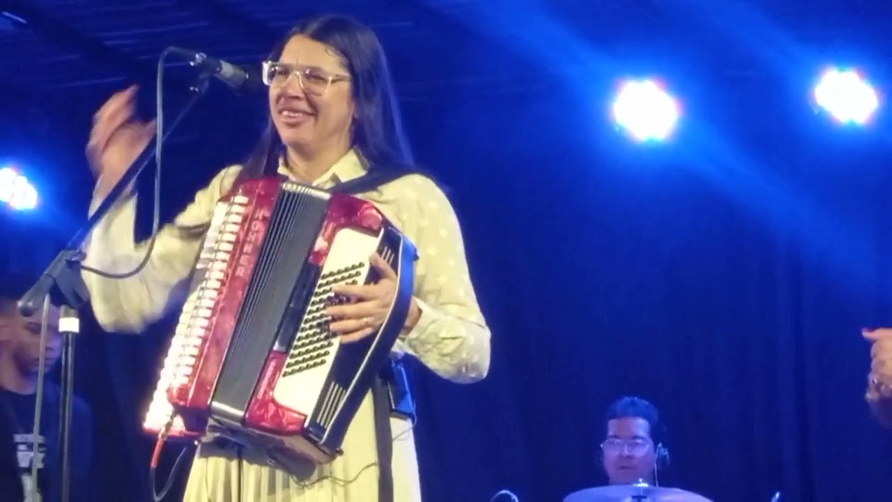 Alice Maciel em Patos
