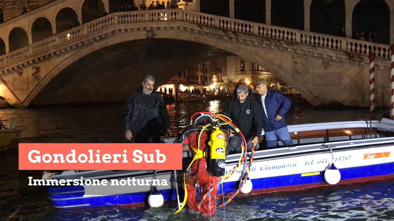 Gondolieri sub: Immersione notturna a Venezia