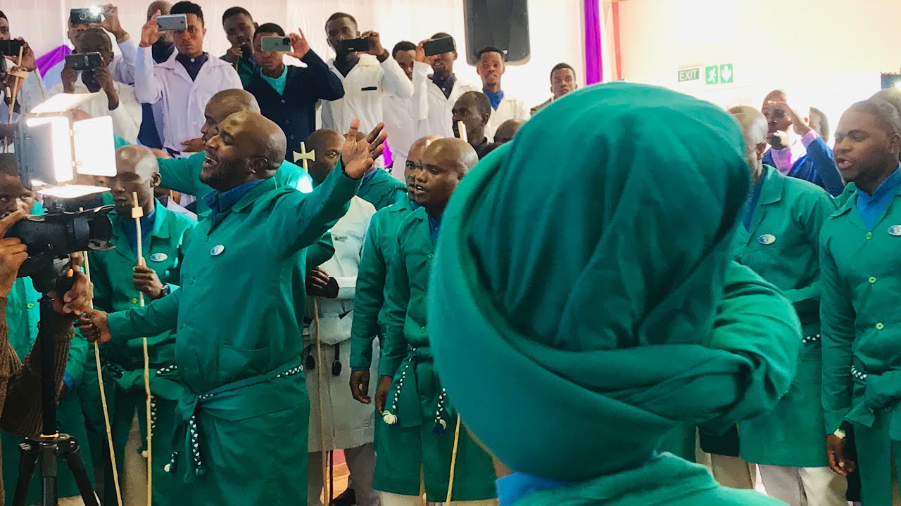 Izwi The Word From God (ITWFG) - Ehla Moya Oyingcwele & Halala Nanku Umkhosi (2022) 4K🔥