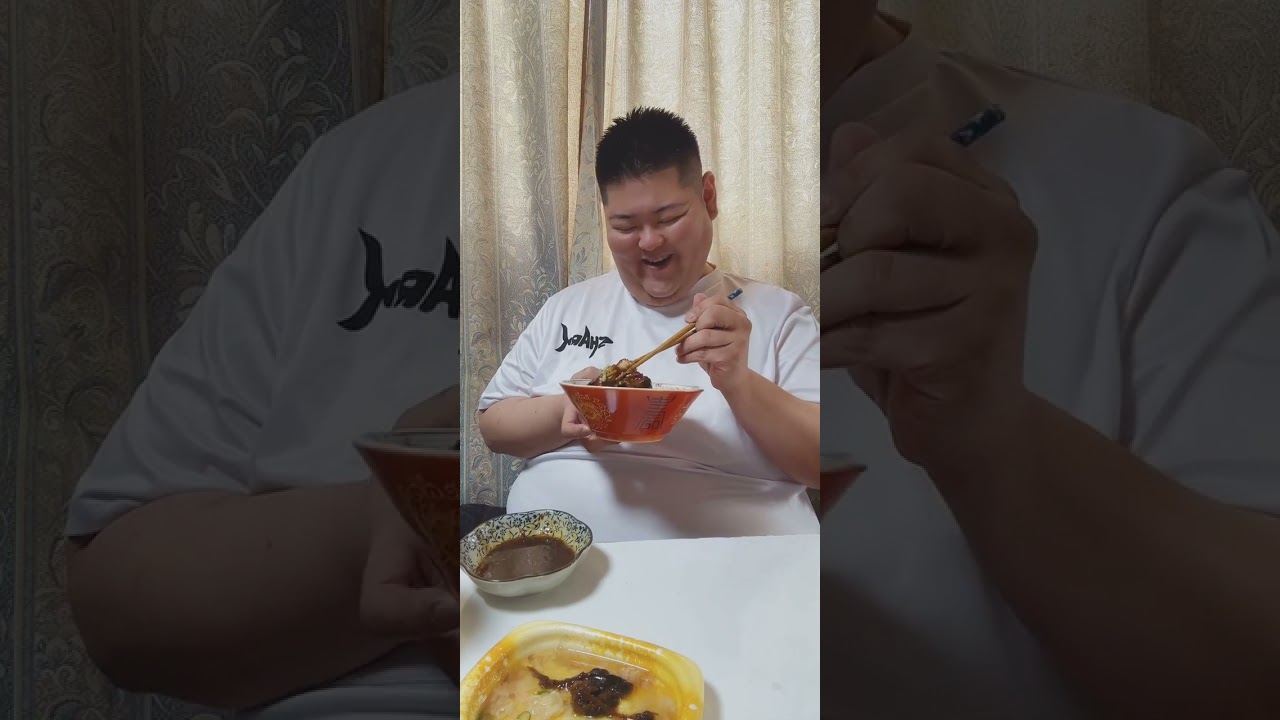 朝ごはんは丼をかき込みたくなるのなんでなんだろう #それでは皆さん頂きます #大食い #ショート #料理 