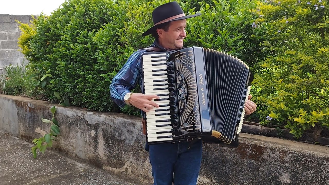 Xodozinho Sanfonando - Sucessos Trio Parada Dura