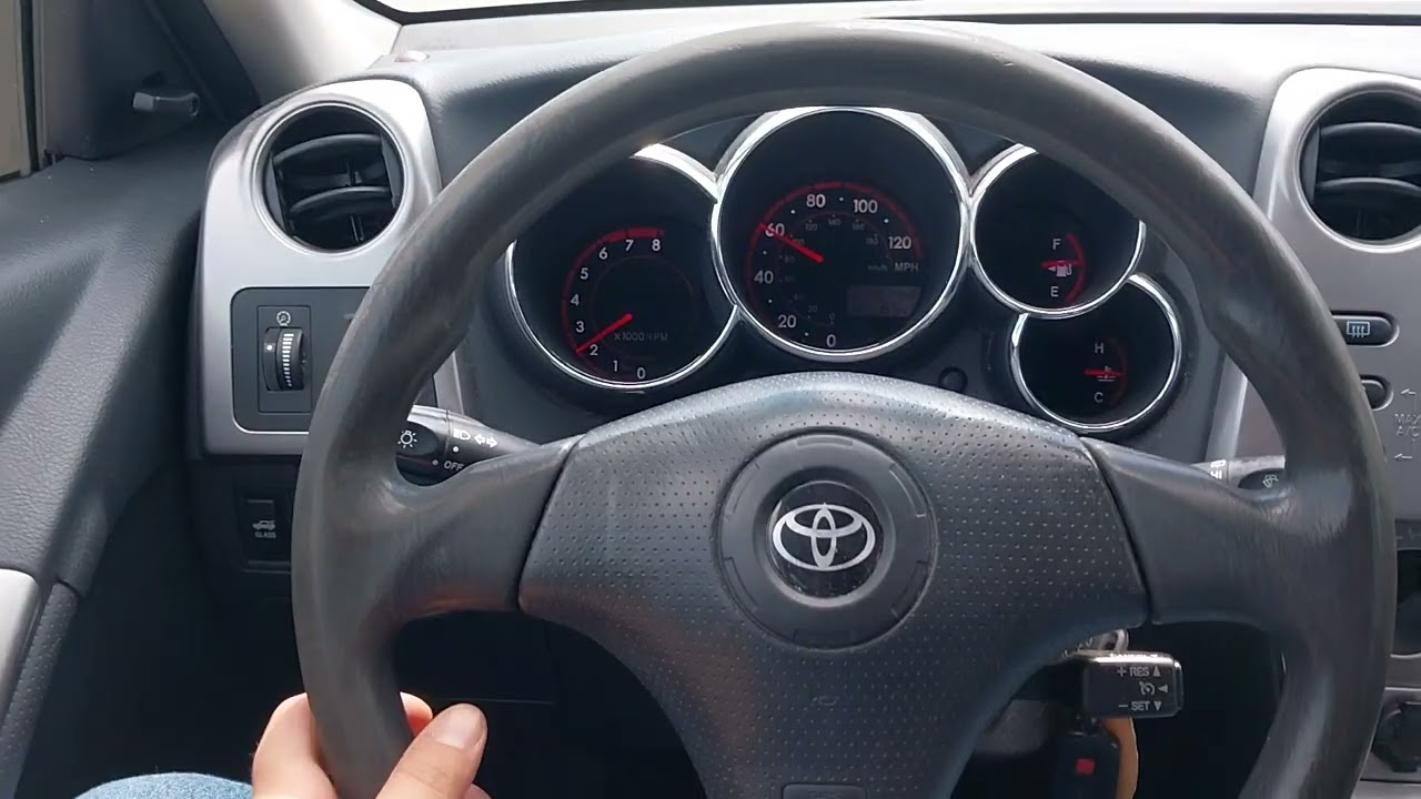 2006 Toyota Matrix Highway drive