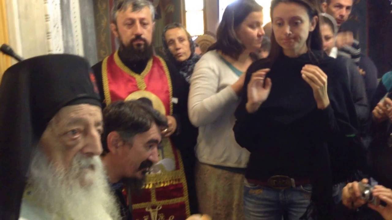 Starec Nektarije Vitalis -BESEDA Kamarizi oktomvri 2014 (video Divna Kitanovska)