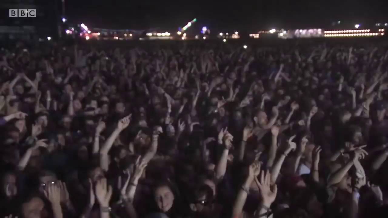 Foals - Snake Oil (Live Reading Festival 2016) HD