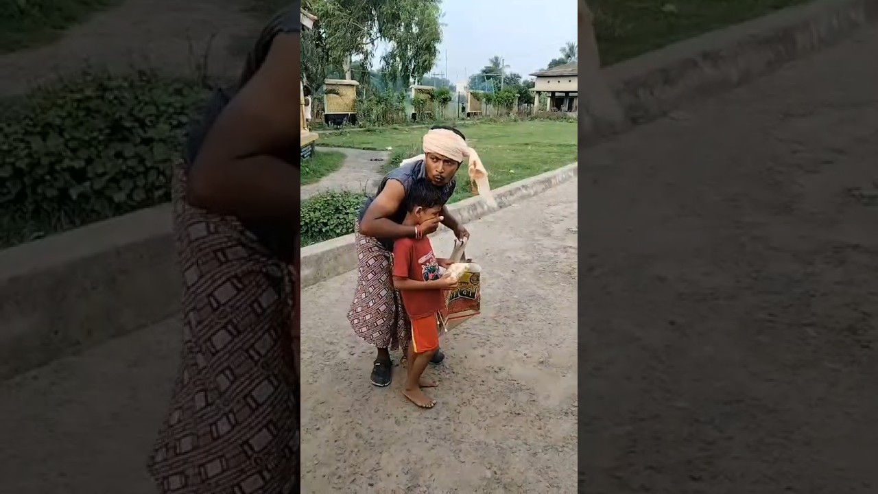 dekhun chele dhora kake bole gujobe kan deben na🏃🤪#short funny vidio#viral#PB comedy