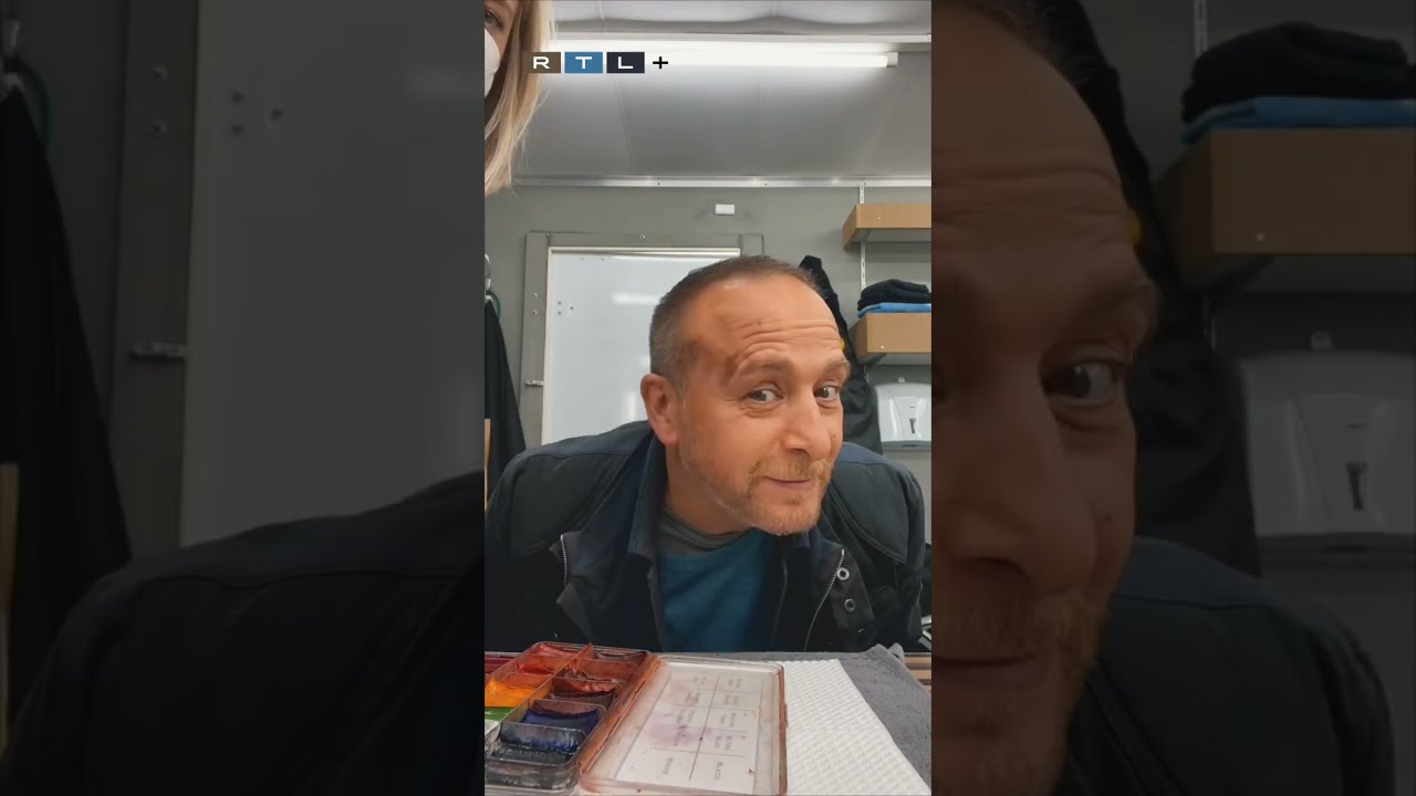 Erdogan in der Maske f&uuml;r seine Rolle als Autobahnkommissar Semir Gerkhan #AlarmF&uuml;rCobra11 #shorts