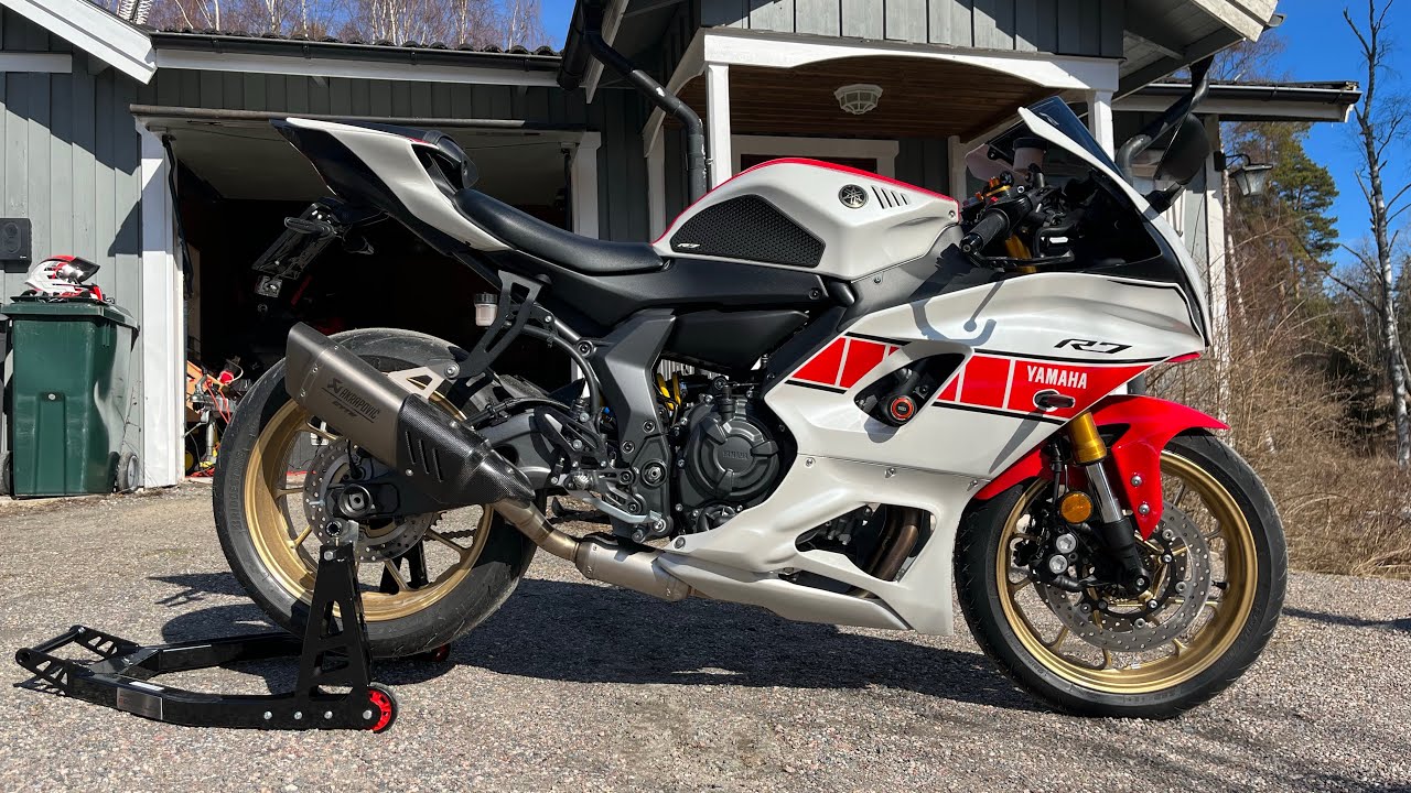 Yamaha R7 60th Anniversary / Akrapovic GYTR Exhaust / Start-up