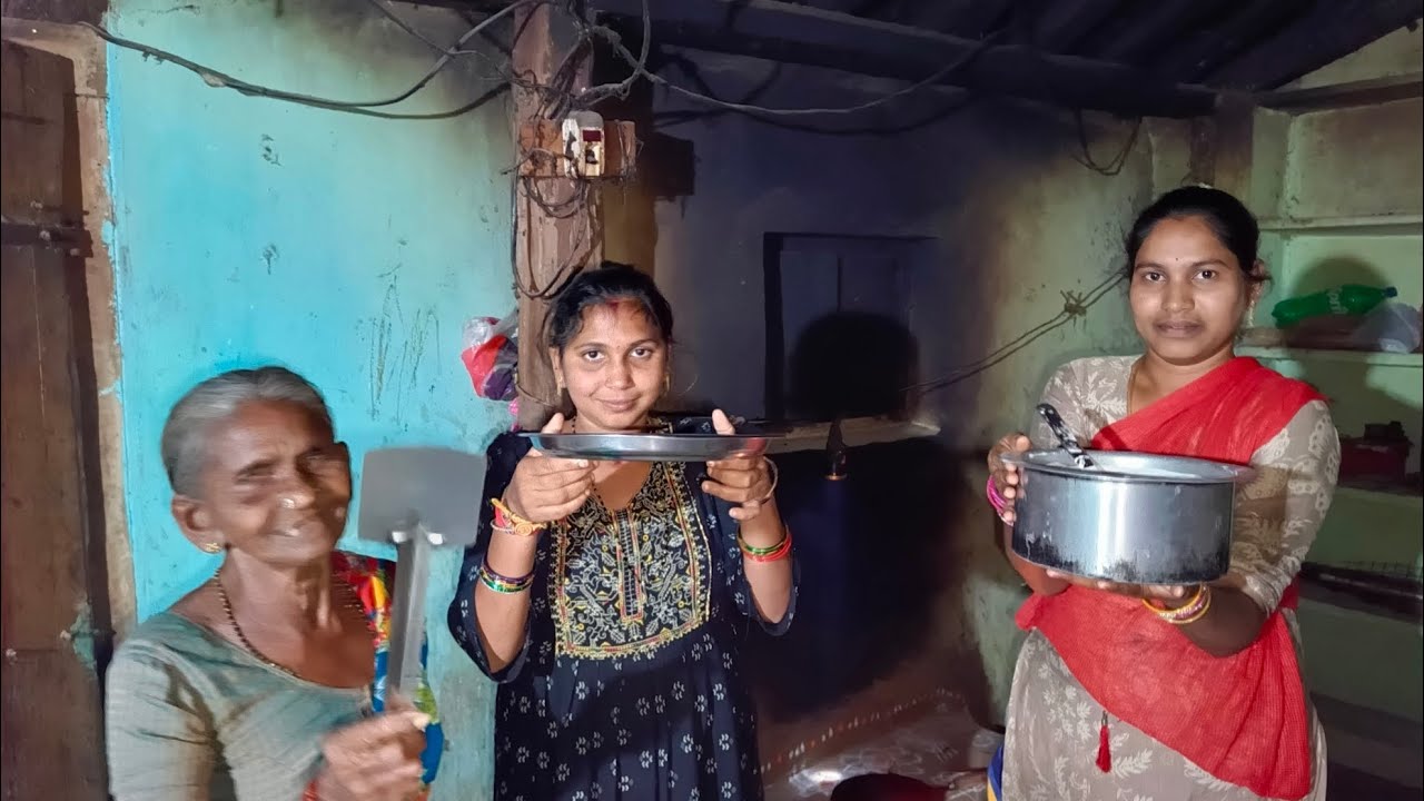 ఈ రోజు అట్లు చేస్తున్నాను చాలా చక్కగా వాసాయు అట్లు 🥰testy గా ఉన్నాయి 😍