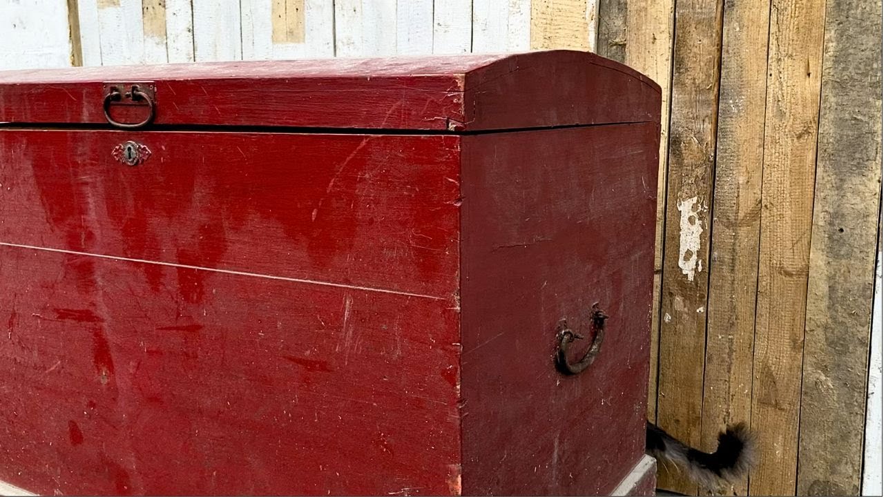 I Spent 30 DAYS Restoring an Ancient Chest and Here's What I Learned By @papa_crew