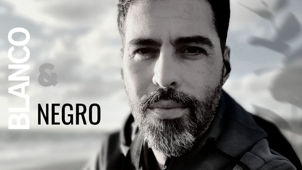 Blanco y Negro Malú - Cover Fede Conti