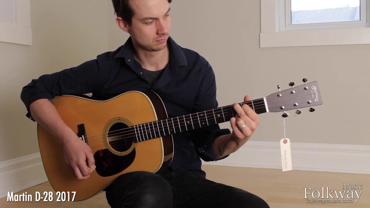 Martin D-35 vs. Martin D-28 2017 Comparison - Folkway Music