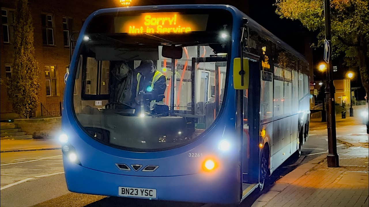 LOUD AXLES!!! Diamond West Midlands 32261 BN23YSC Wrightbus International Streetlite DF 