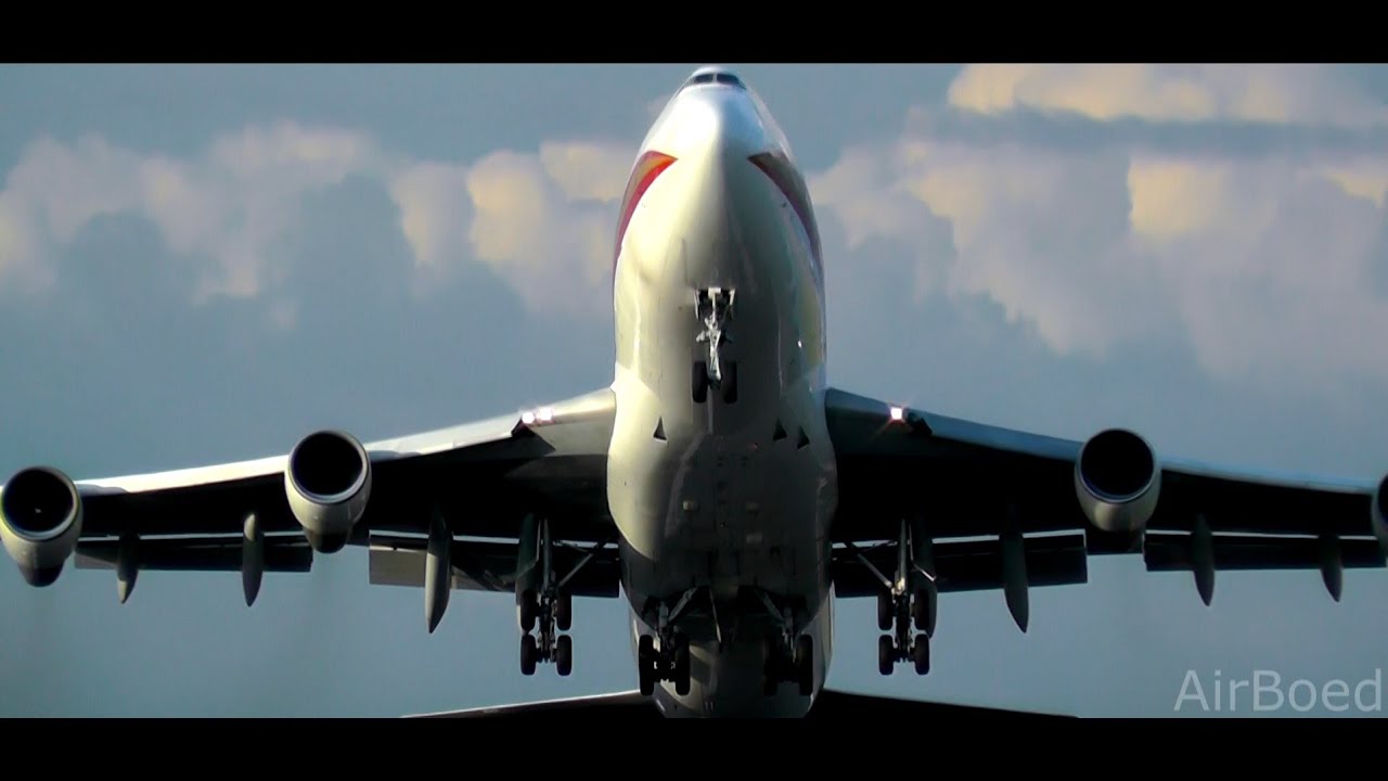 Heavy 747-200 