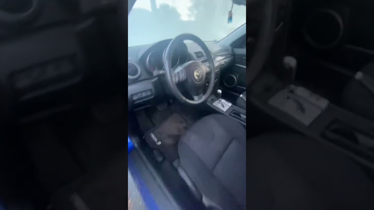 2007 Mazda 3 cd noise #mazda #mazda3