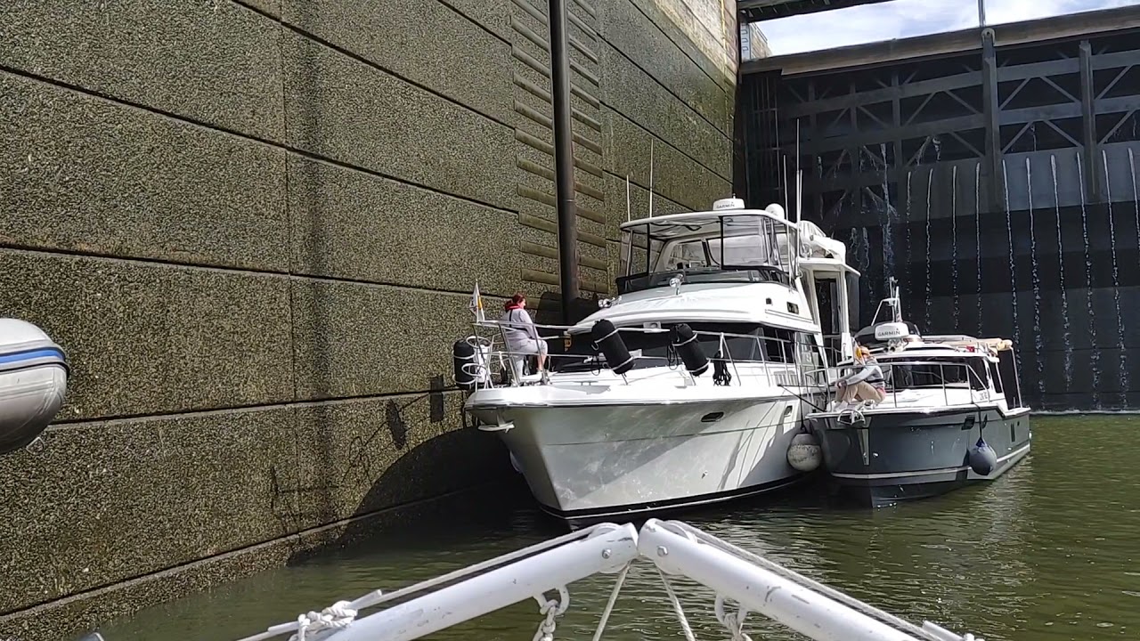 Wilson lock Tennessee river