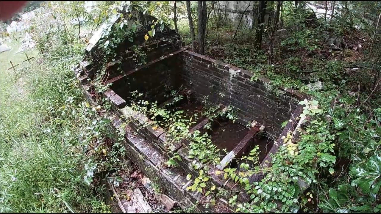 What Happen To This Cemetery In Louisiana