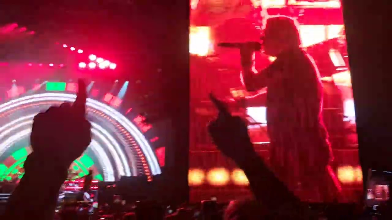Guns N' Roses - Welcome to the Jungle (Arena Opus 21/10/2025)