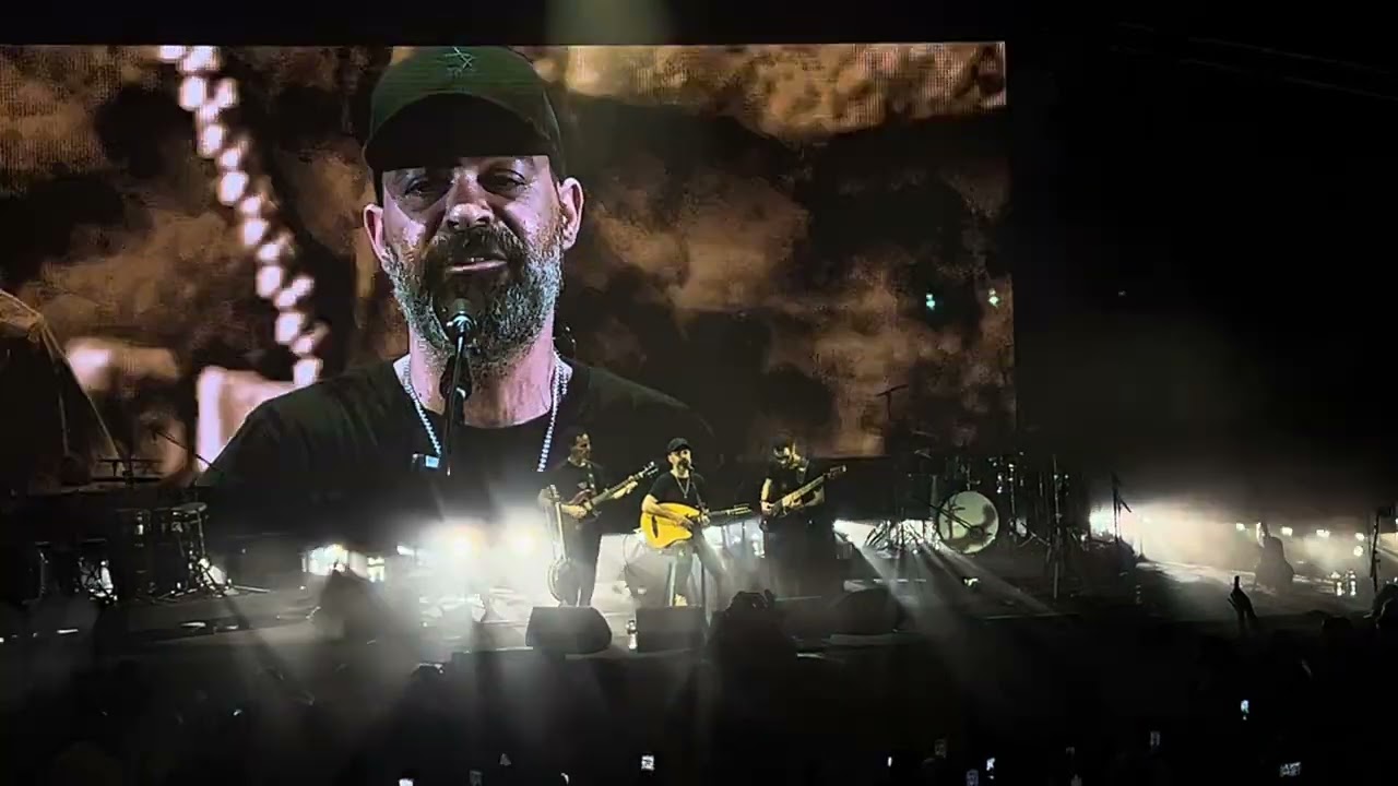 עמיר בניון  בקיסריה -  מי תרצי