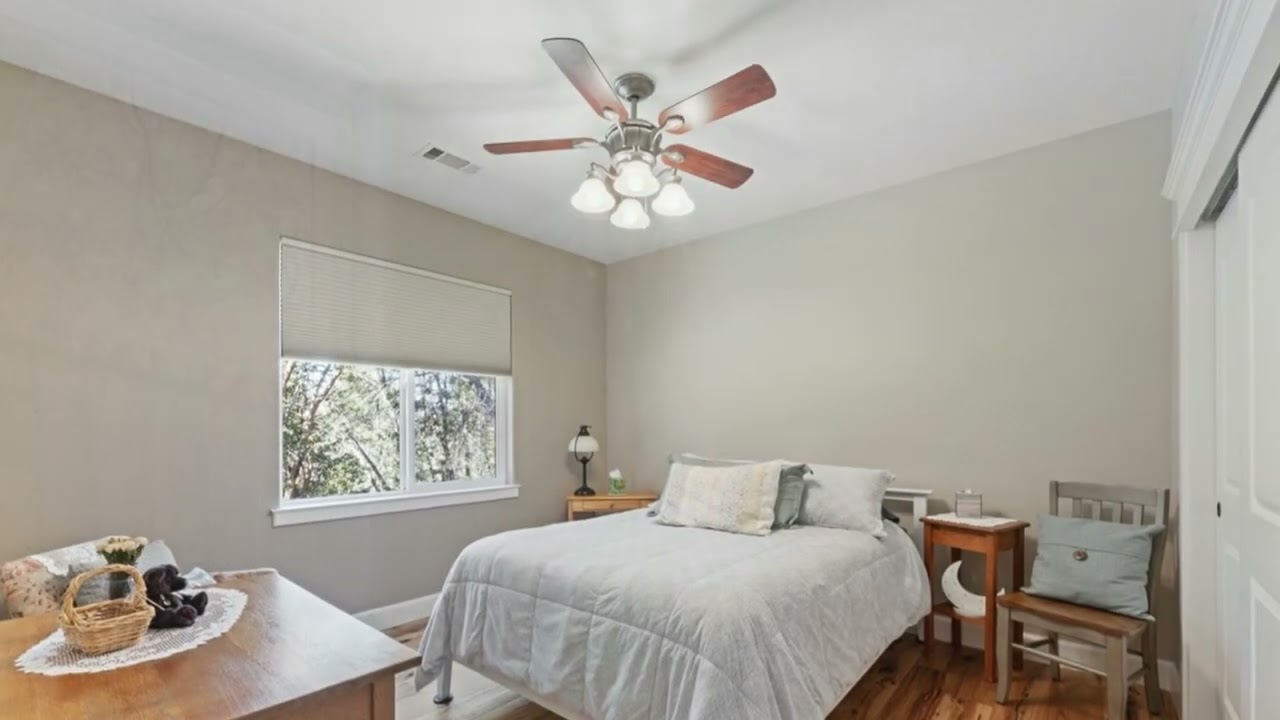 1095 Ingalls Lane