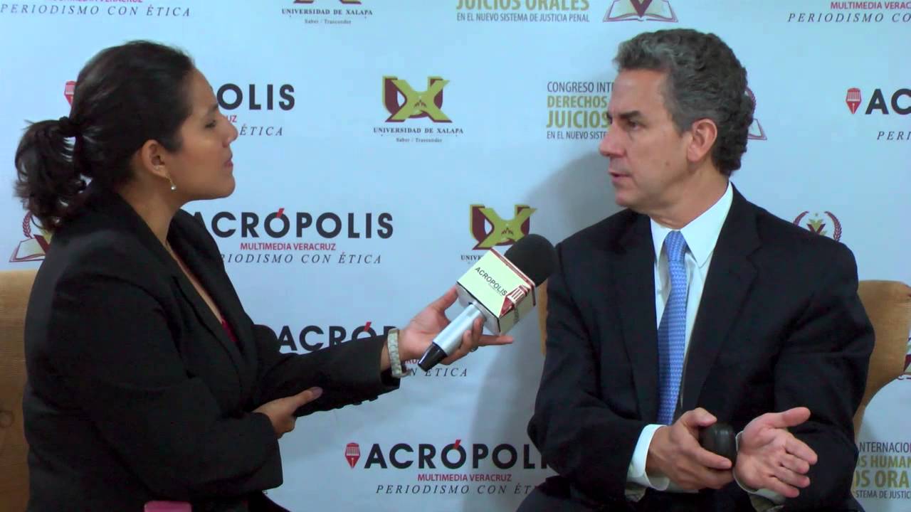 Entrevista con el Dr. Hugo Alejandro Concha Cant&uacute;