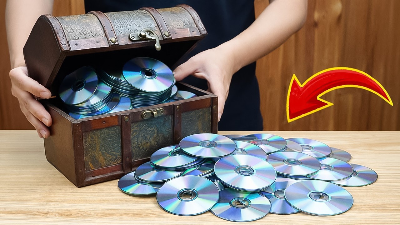 Не выбрасывайте старые компакт-диски! Об этом почти никто не знает! 🔥 | Inventor Daily