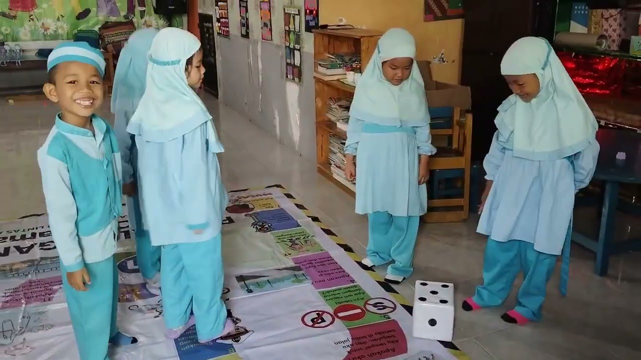 Edugame_B Bulan_Hari Ke Dua