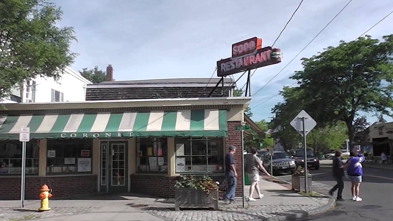 A morning walk through Greenport