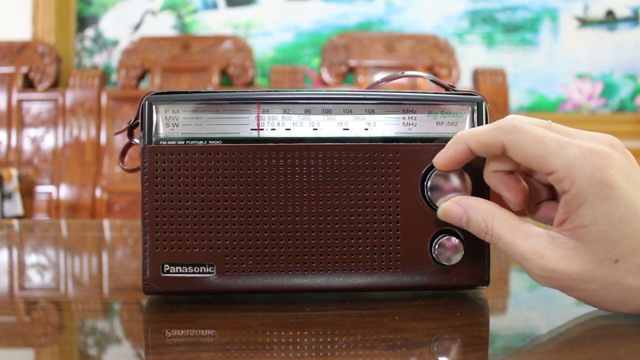 radio Panasonic RF-562, giá 1tr5.sdt: 0867029505 Zalo.đài radio cassette cổ hoài niệm xưa.
