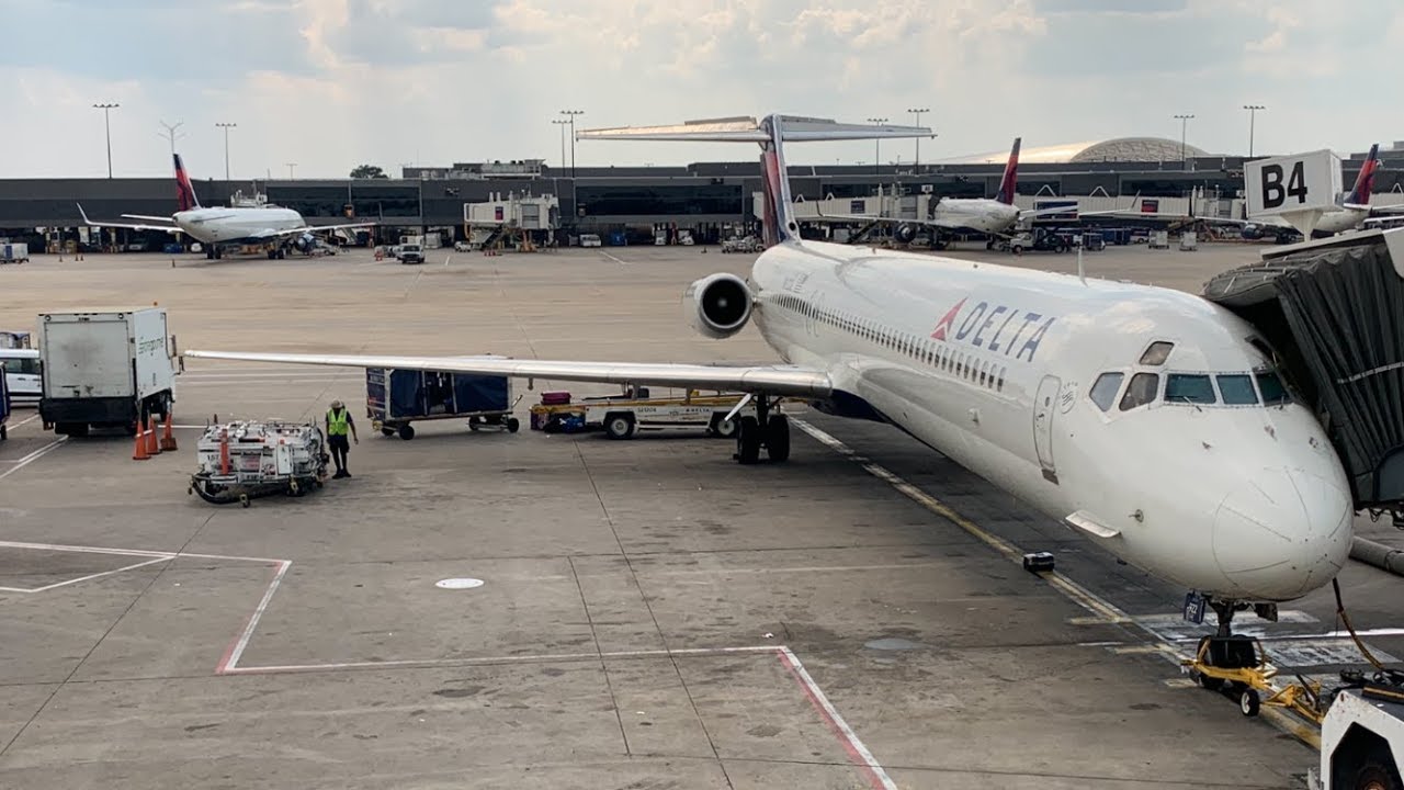 Delta Airlines Flight From Atlanta to Pensacola