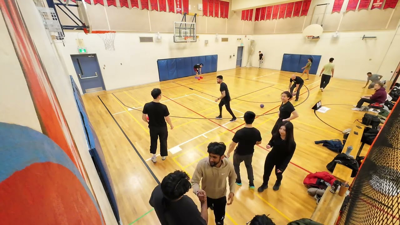 Dodgeball Toronto Monday Recreational Snoop Dodgy Dodge Vs Free Birds Winter Season 2026 Week 4