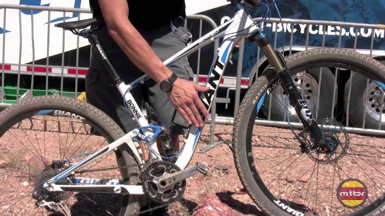 Interbike 2010 - Giant Anthem X 29er