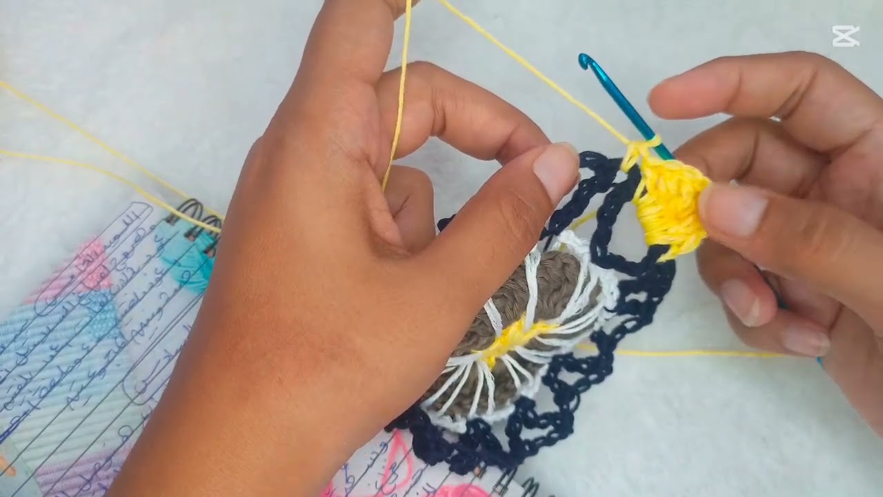 مربع جراني انما خطيييير و سهل جدا و صيفي و فكروا معايا هنعمل بيه مشروع ايه؟؟! 😍😉🧶📚