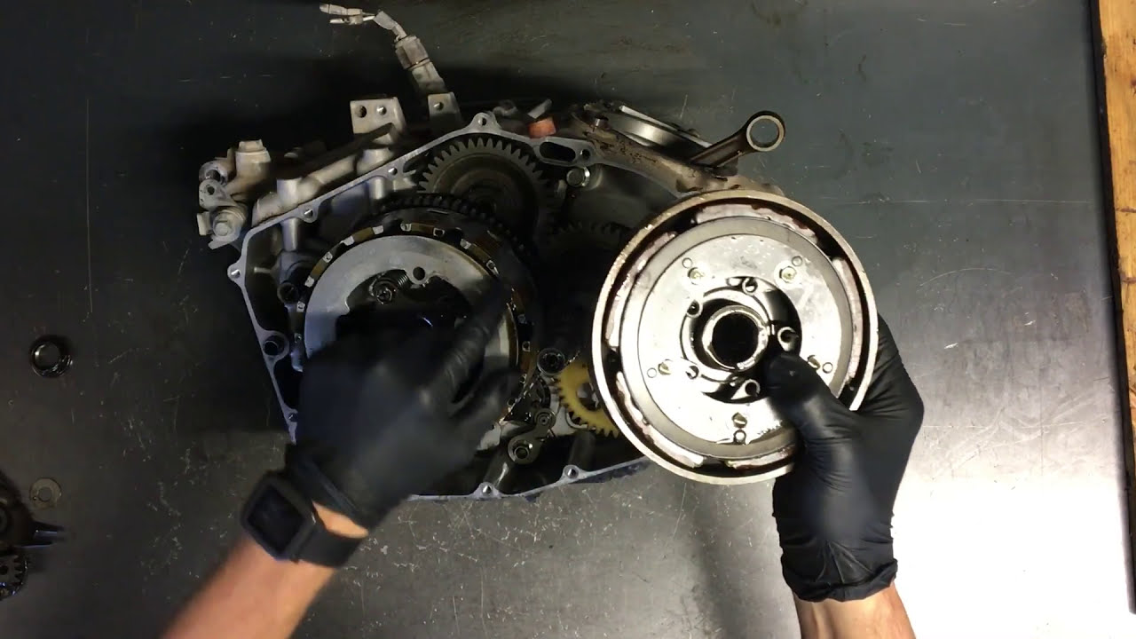 HOW TO - Remove Centrifugal Clutch Shoes Gear Friction Plate Basket Hub on a Yamaha Kodiak 400 4x4