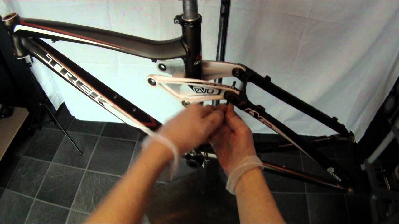 Guide on how to check a used mountain bike frames pivot bearing.
