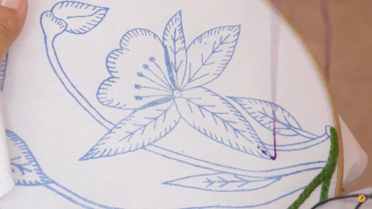 Como bordar un ORQUIDEA FACIL🌷| BORDADOS FACILES 31 🧶