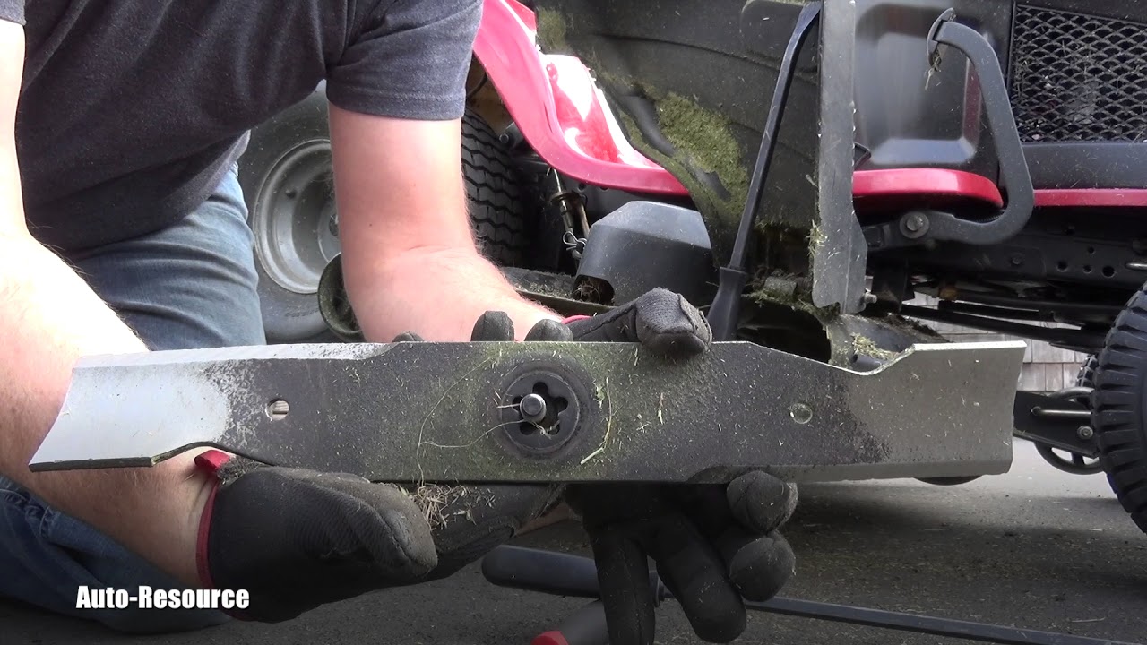 How to replace blades on Craftsman riding mower