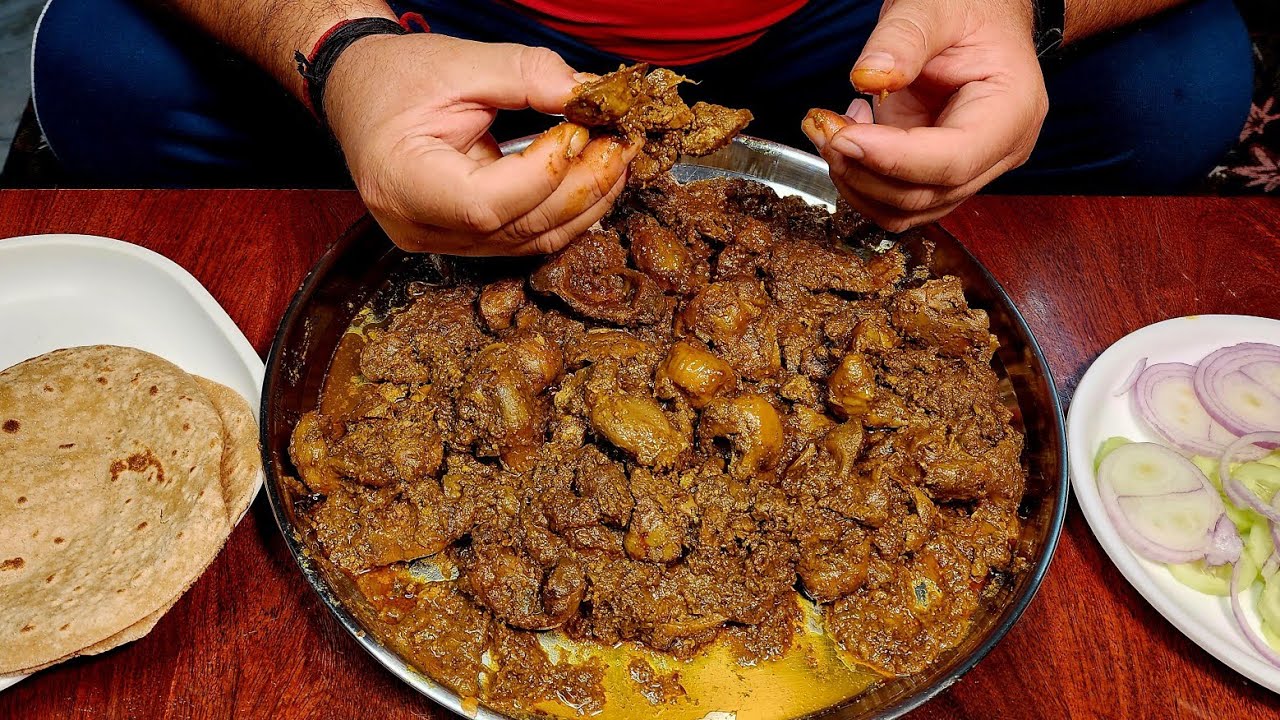 Bhunja Hua Pota Kaleji | Roadside Bhunji Hui Pota Kaleji Recipe | Village Style Chicken Pota Kaleji
